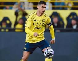 瑞士羽球公开赛｜两局扳倒李诗沣 小波波夫决战翁泓阳