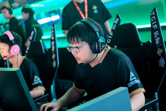 的紧逼防守 的紧逼防守